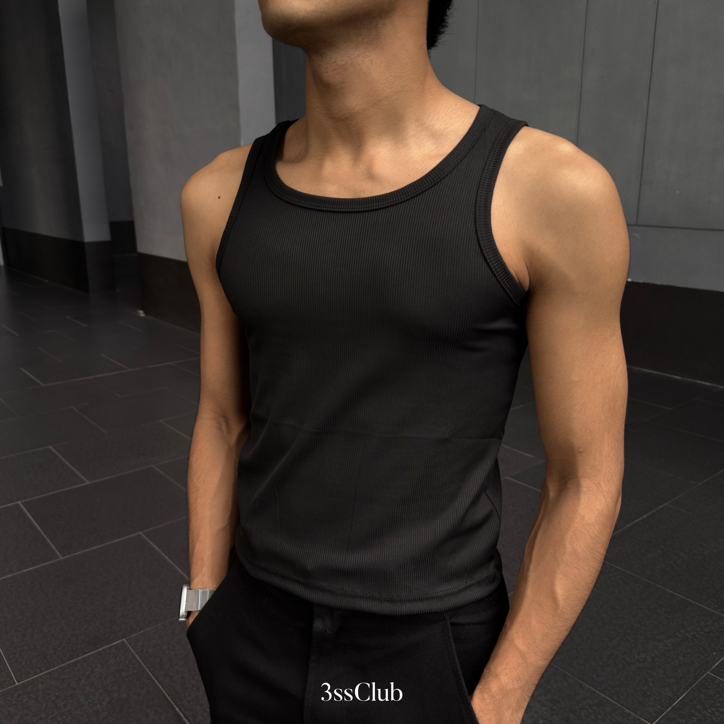 Essential Cropped Singlet