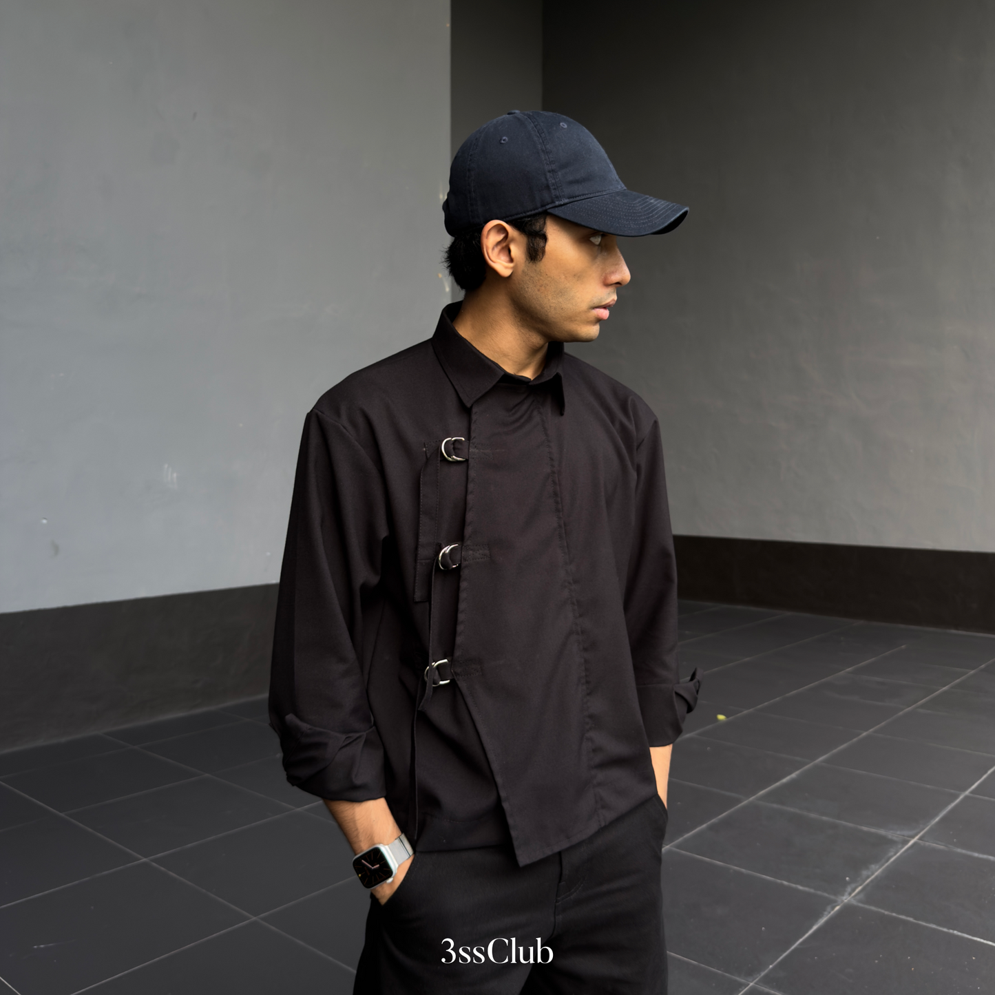 Eclipse Clasp Shirt